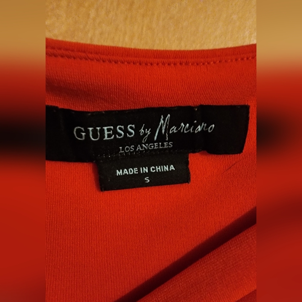 Guess mini red orange color short dress with flare sleeves size S - Picture 4 of 4